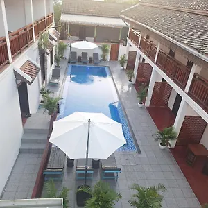 Hotel Pavilion & Travel